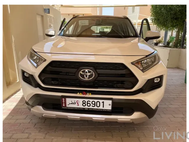 صورة 2022 تويوتا RAV4