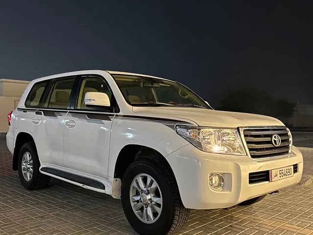 Photo of 2014 Toyota Land Cruiser GX