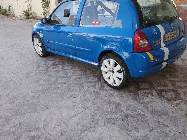Photo of 2005 Renault Clio RS-Sport