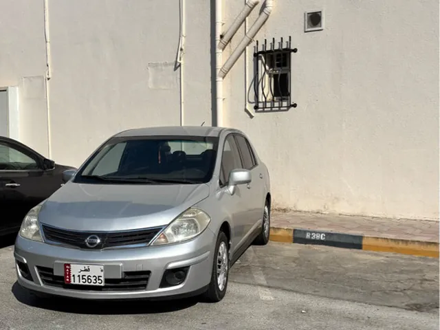 Photo of 2011 Nissan Tiida