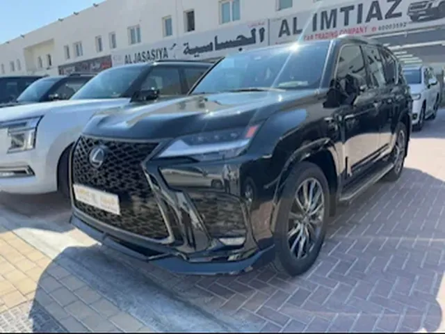 صورة 2025 لكزس LX 600