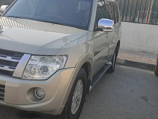 Photo of 2014 Mitsubishi Pajero 3.5