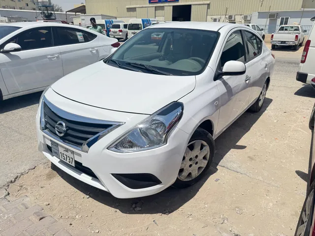 صورة 2023 نيسان صني