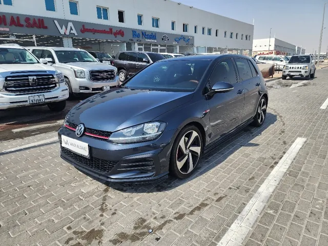 Photo of 2019 Volkswagen Golf GTI