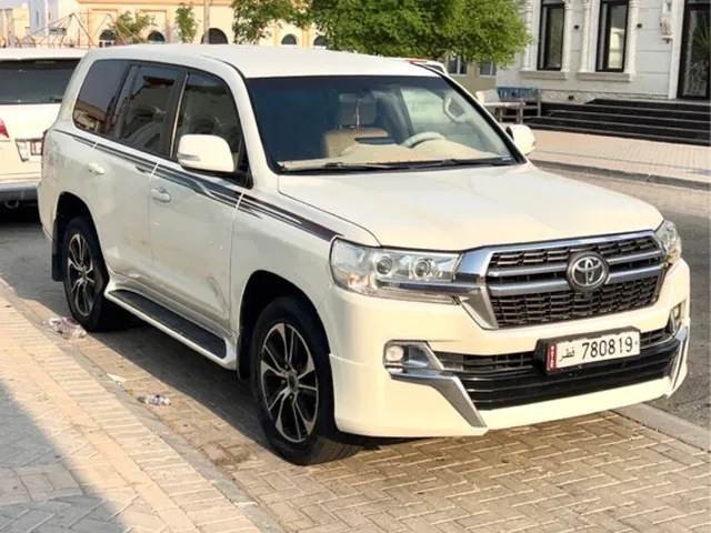 Photo of 2019 Toyota Land Cruiser GXR
