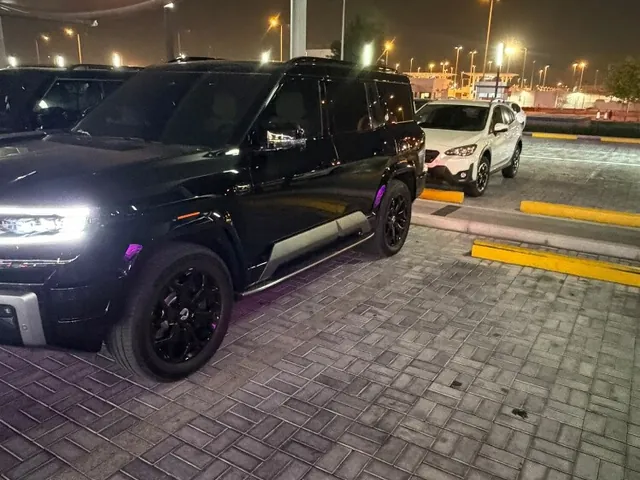 Photo of 2027 Leopard 8