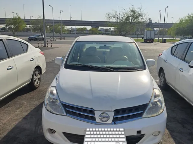 Photo of 2009 Nissan Tiida