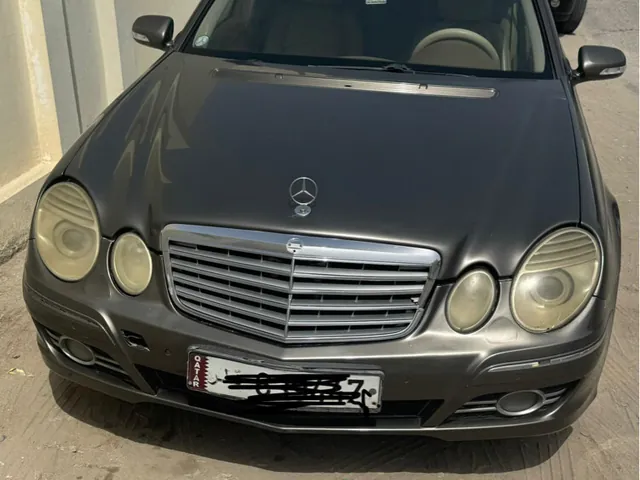 صورة 2007 مرسيدس-بنز E 230