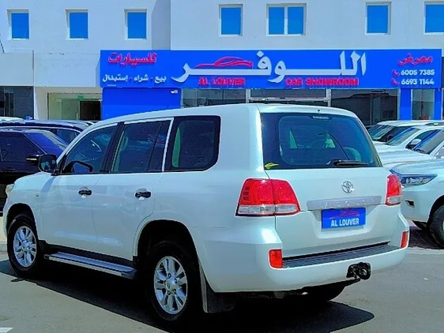 Photo of 2010 Toyota Land Cruiser G