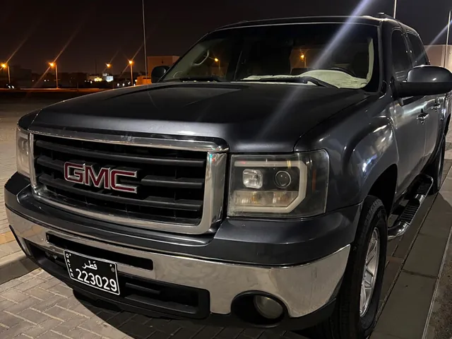 Photo of 2010 GMC Sierra 1500