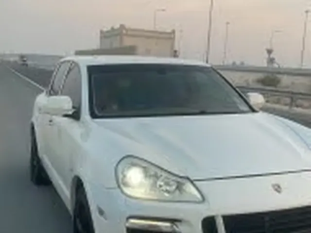 صورة 2009 بورش كايين تيربو