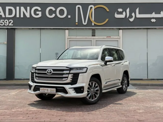 صورة 2024 تويوتا لاند كروزر VXR
