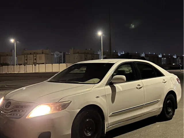 صورة 2011 تويوتا كامري GL