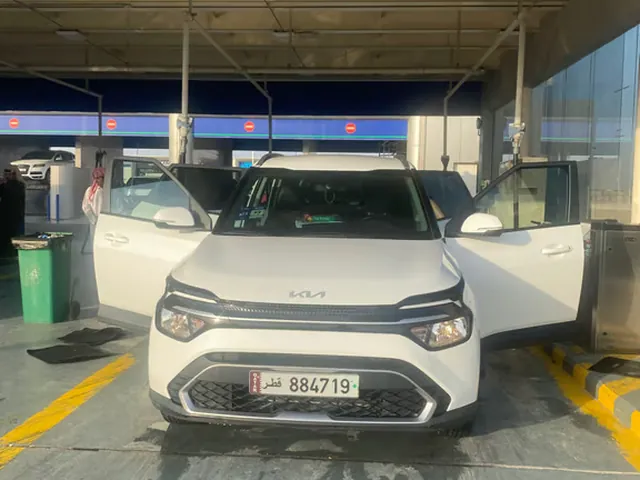 Photo of 2023 Kia Carens