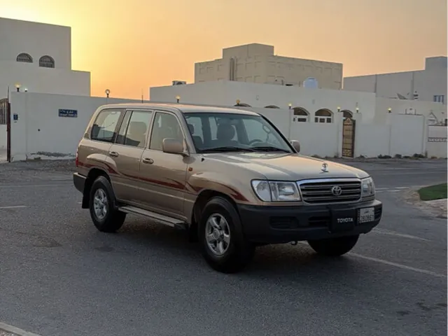 Photo of 2005 Toyota Land Cruiser GX