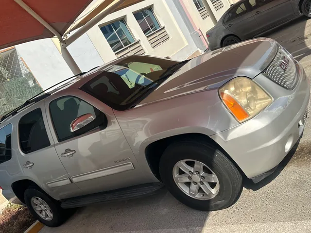 Photo of 2012 GMC Yukon