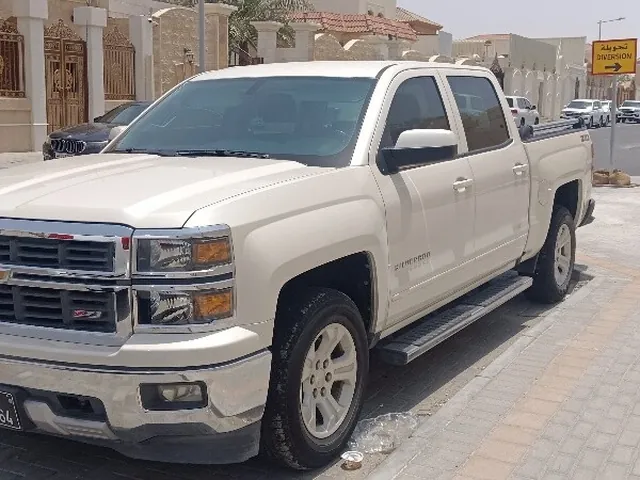 صورة 2015 شيفروليه سيلفرادو LT