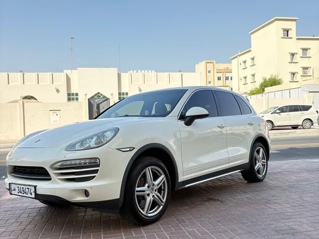 Photo of 2014 Porsche Cayenne S
