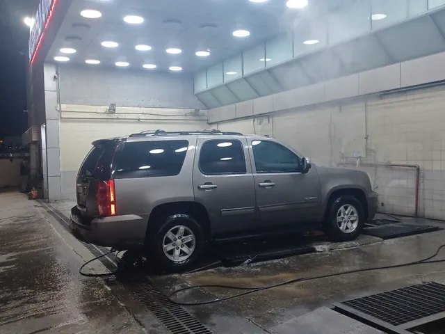 Photo of 2013 GMC Yukon SLT