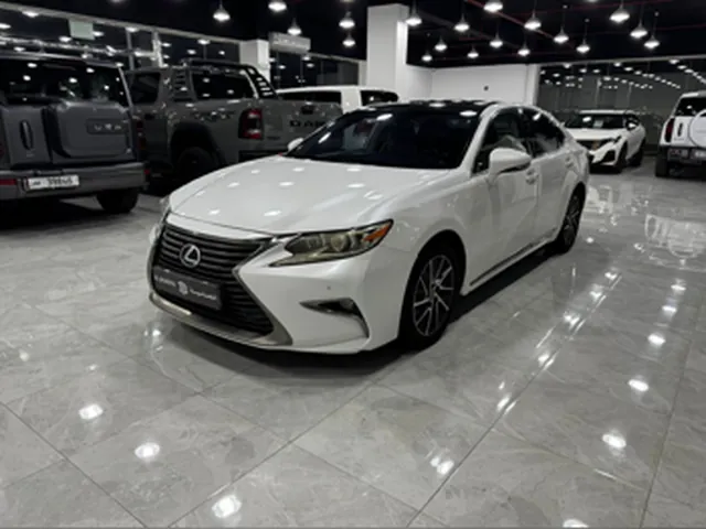 Photo of 2017 Lexus ES 350