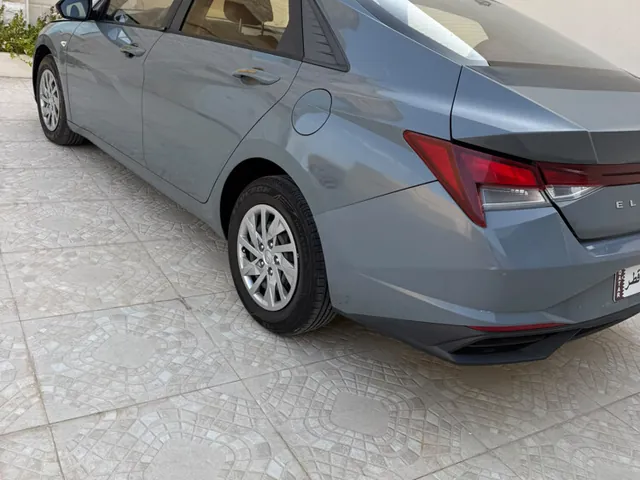 صورة 2022 هيونداي إلنترا