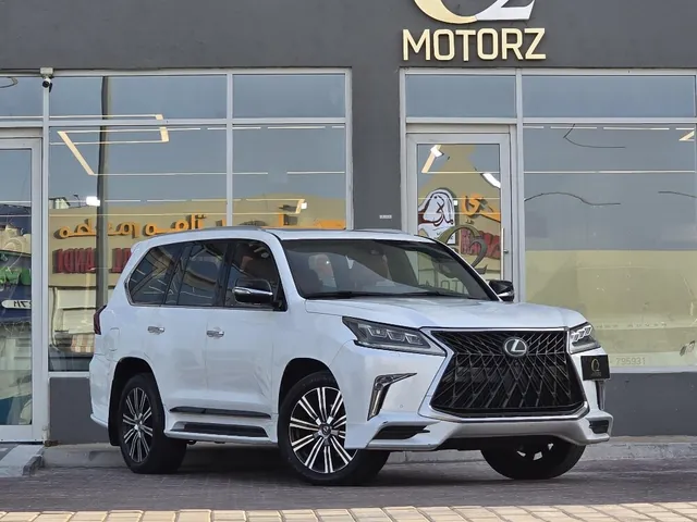Photo of 2018 Lexus LX 570 S