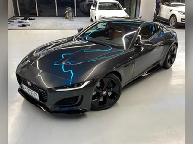 صورة 2021 جاكوار F-Type سوبرتشارجيد