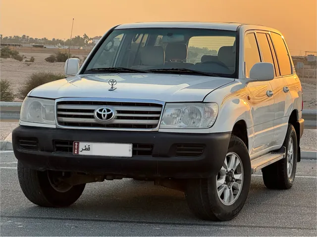 صورة 2006 تويوتا لاند كروزر GX