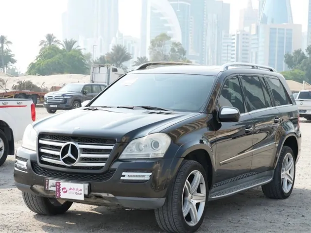 Photo of 2010 Mercedes-Benz GL 500