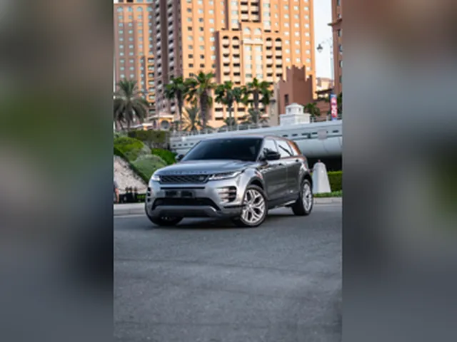Photo of 2022 Range Rover Evoque R-Dynamic