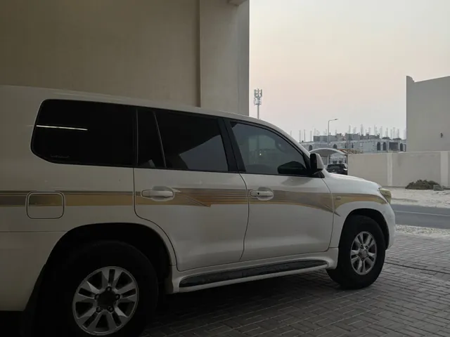 Photo of 2009 Toyota Land Cruiser GX