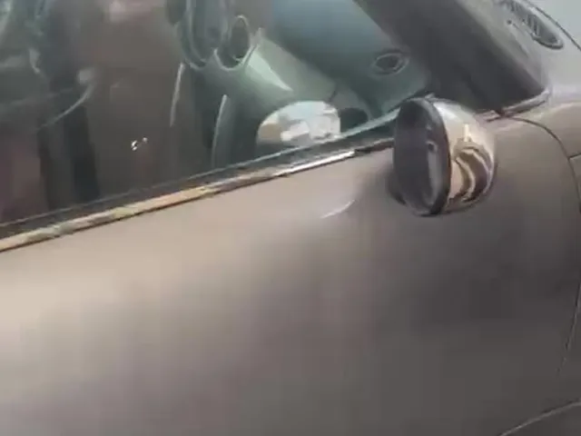 صورة 2003 ميني كوبر