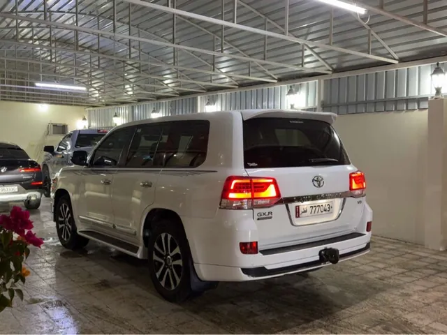 Photo of 2019 Toyota Land Cruiser GXR