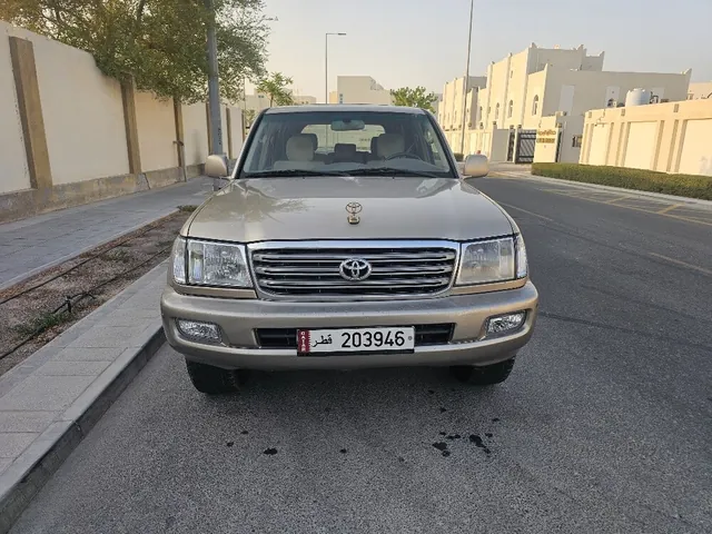 Photo of 2005 Toyota Land Cruiser GX
