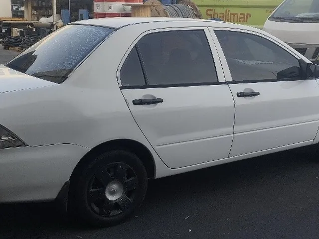 Photo of 2004 Mitsubishi Lancer GLS