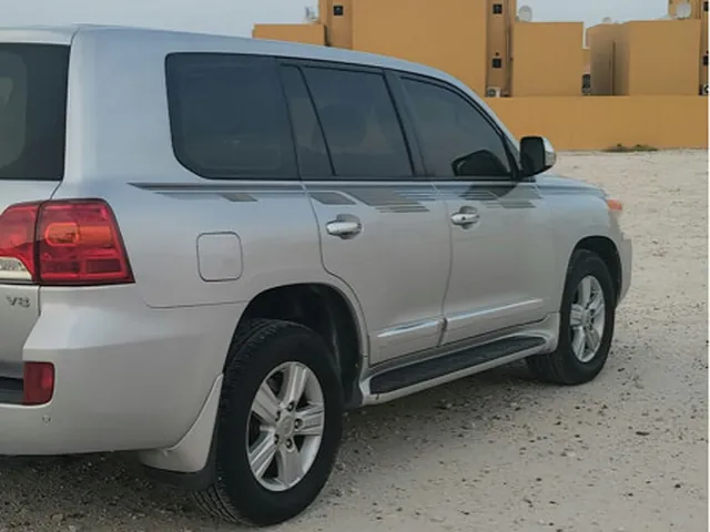 Photo of 2014 Toyota Land Cruiser GXR Limited