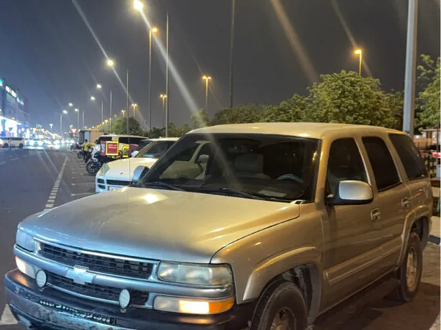صورة 2005 شيفروليه تاهو LS