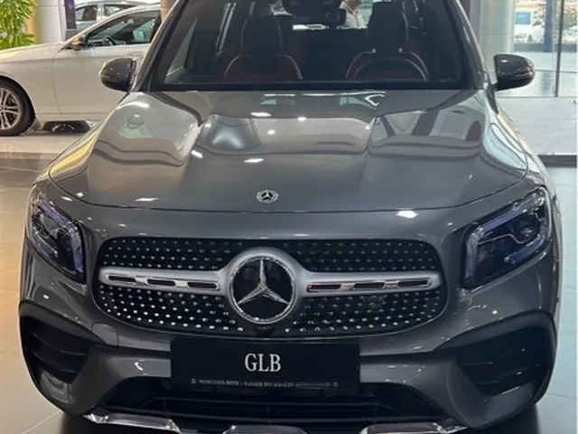 صورة 2023 مرسيدس-بنز GLB 200