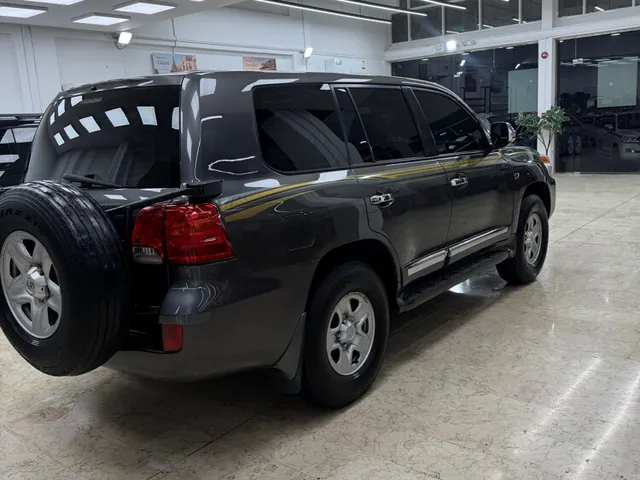 Photo of 2012 Toyota Land Cruiser VXR