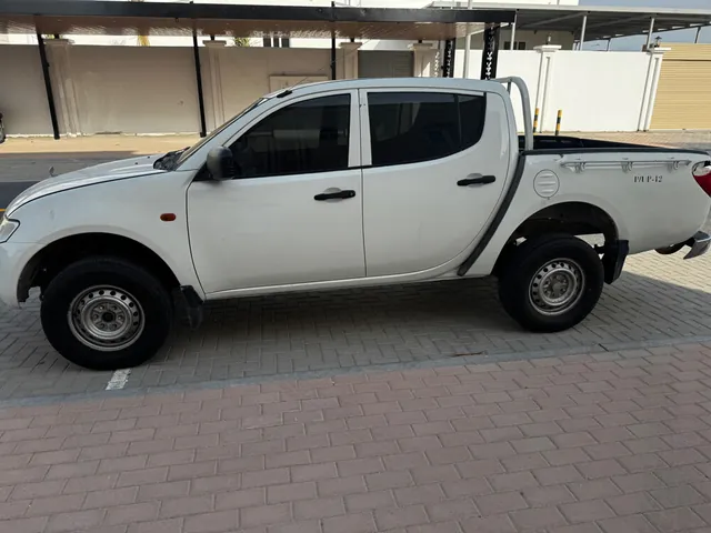 صورة 2009 ميتسوبيشي L200 ديزل