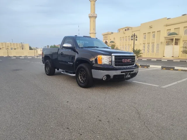 Photo of 2012 GMC Sierra 1500