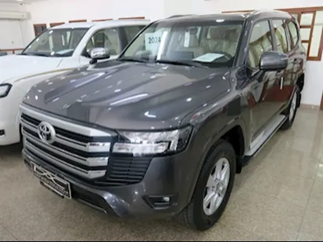 Photo of 2024 Toyota Land Cruiser GXR