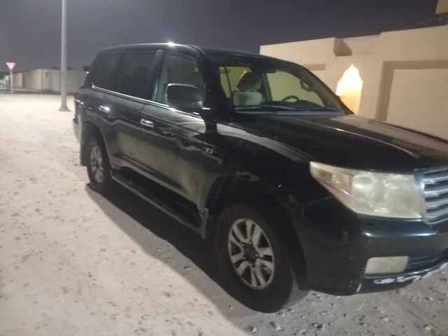 صورة 2009 تويوتا لاند كروزر VXR