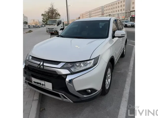 Photo of 2022 Mitsubishi Outlander