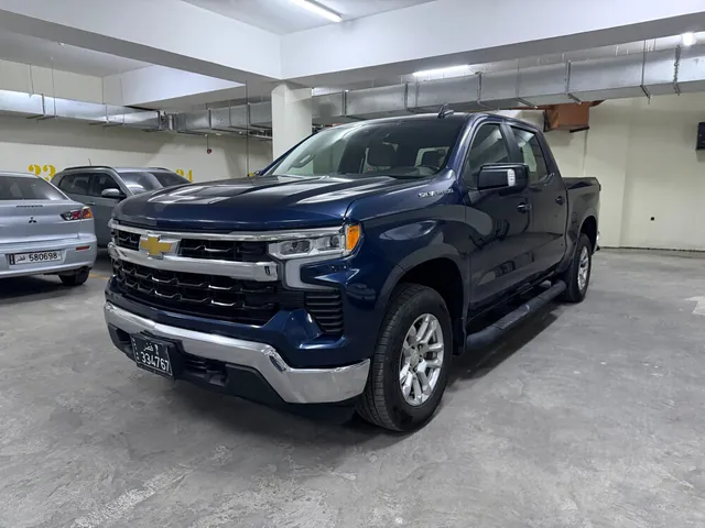 Photo of 2022 Chevrolet Silverado LT
