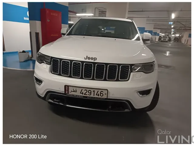 Photo of 2020 Jeep Grand Cherokee Limited