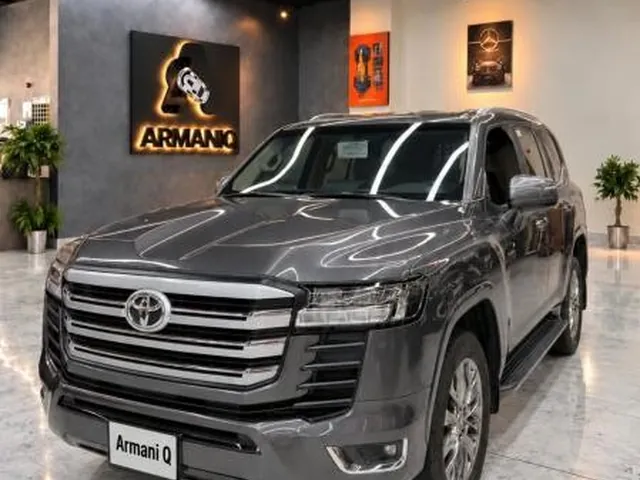 Photo of 2024 Toyota Land Cruiser GXR