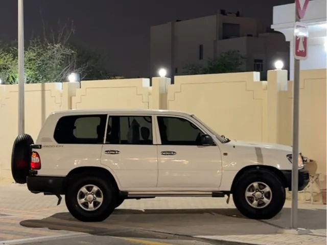 Photo of 2005 Toyota Land Cruiser G
