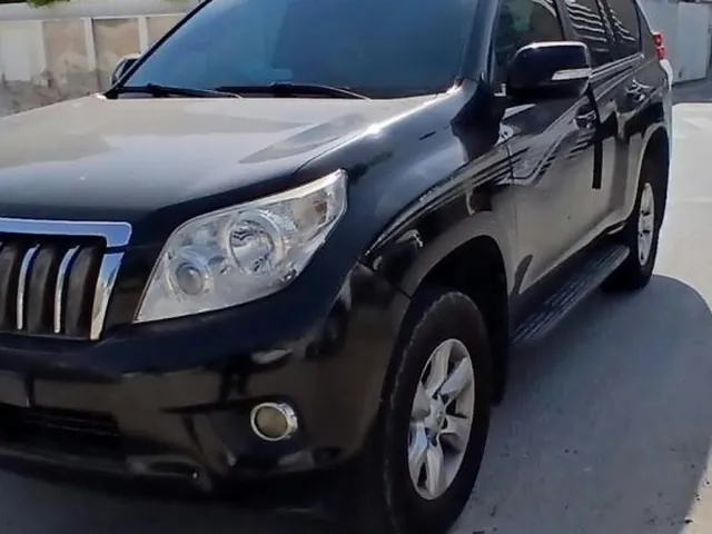 Photo of 2011 Toyota Land Cruiser Prado TXL