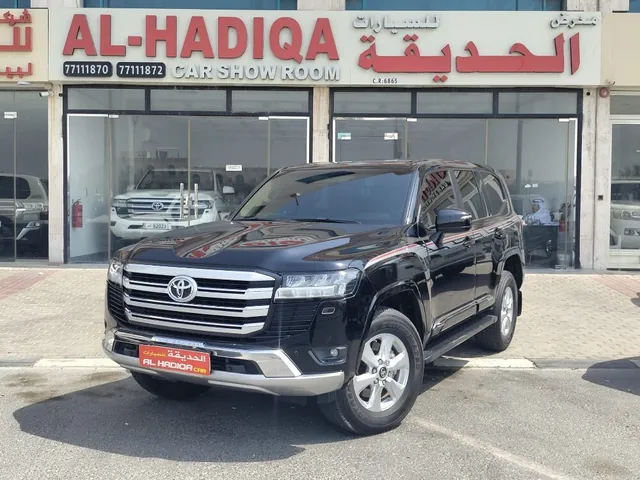 Photo of 2023 Toyota Land Cruiser GXR
